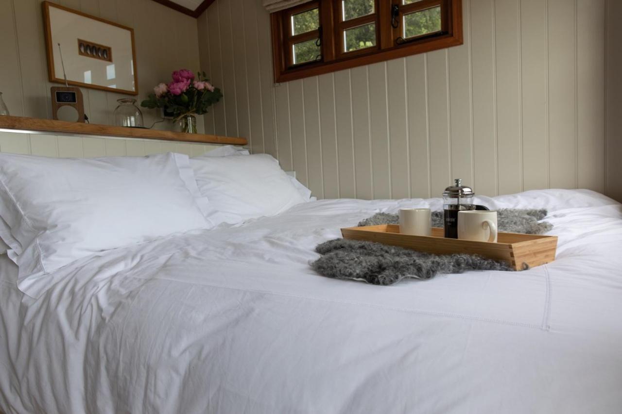 Luxury, Rural Shepherds Hut With Hot Tub Nr Bath Μπρίστολ Εξωτερικό φωτογραφία